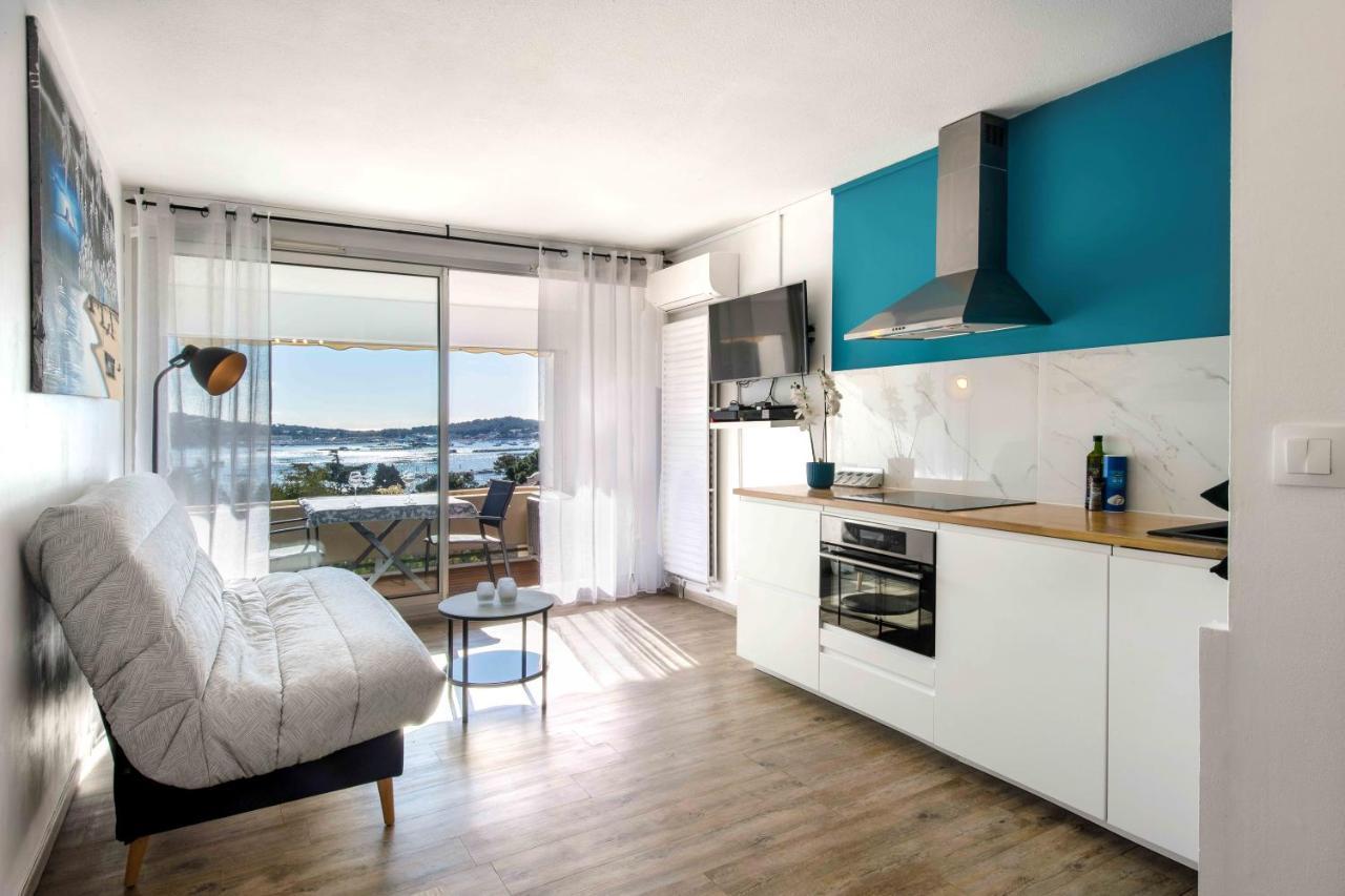 Avec Vue Et Terrasse *